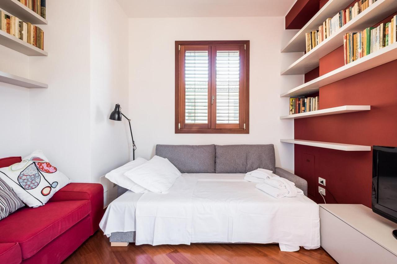 A Pochi Passi Dalla Finestrella Di Via Piella By Wonderful Italy Διαμέρισμα Μπολόνια Εξωτερικό φωτογραφία